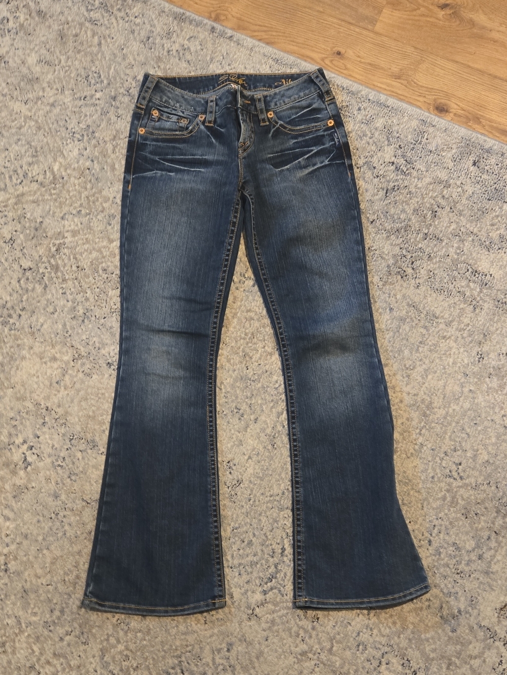 Women’s Dark Blue Flared Jeans